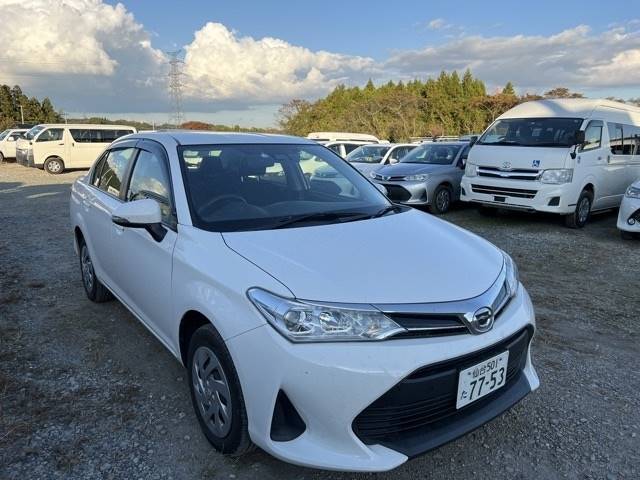 18 TOYOTA COROLLA AXIO NZE164 2018 г. (ARAI Sendai)